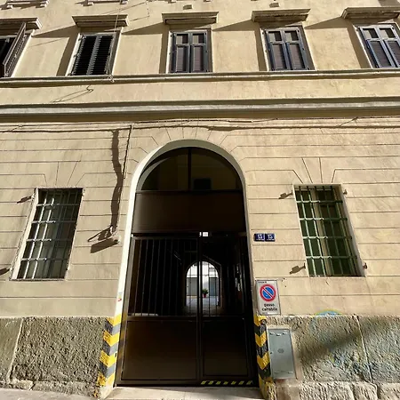 Exclusive * Trieste